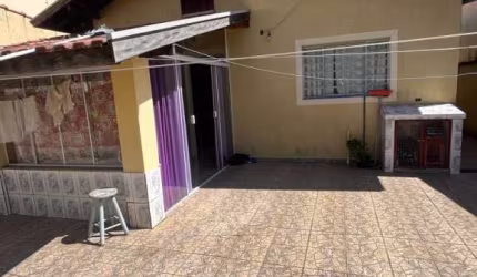 Casa com 3 quartos à venda no Centro, Dom Bosco , 228 m2 por R$ 480.000