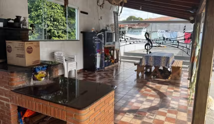 Chácara / sítio com 3 quartos à venda no Centro, Caldas , 350 m2 por R$ 550.000