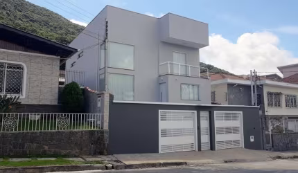 Casa com 3 quartos à venda no São Domingos, Poços de Caldas , 360 m2 por R$ 1.200.000
