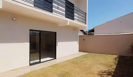 Casa com 3 quartos à venda no Jardim das Acácias, Poços de Caldas , 240 m2 por R$ 980.000