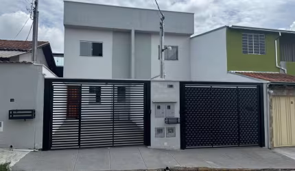Casa com 2 quartos à venda no Jardim São Bento, Poços de Caldas , 76 m2 por R$ 325.000