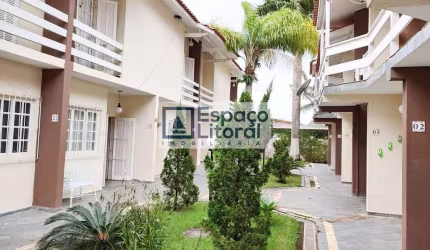 Sobrado com 2 dormitórios à venda, 77 m² por R$ 350.000,00 - Balneário Copacabana - Caraguatatuba/S