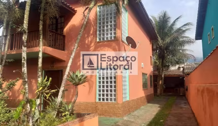 Sobrado com 2 dormitórios à venda, 172 m² por R$ 650.000,00 - Portal da Fazendinha - Caraguatatuba/
