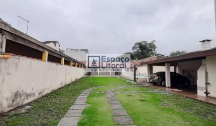 casa com lindo terreno