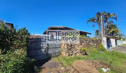 Casa com 1 dormitório à venda, 255 m² por R$ 550.000,00 - Indaiá - Caraguatatuba/SP