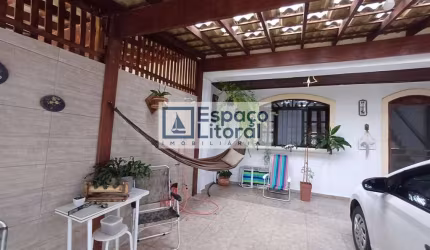 Sobrado com 2 dormitórios à venda, 116 m² por R$ 485.000,00 - Prainha - Caraguatatuba/SP