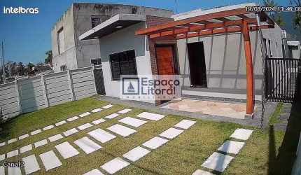 Linda casa à venda em condomínio 350 metros de terreno, bairro do Jaraguá , Caraguatatuba- SP