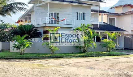 Sobrado com 4 dormitórios à venda, 209 m² por R$ 1.500.000,00 - Massaguaçu - Caraguatatuba/SP