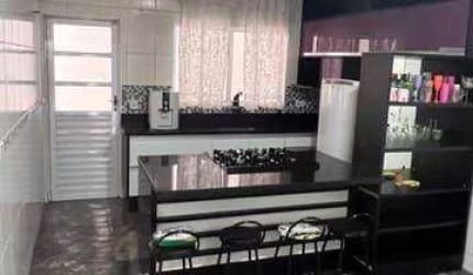 Sobrado com 3 dormitórios à venda por R$ 650.000 - Parque dos Bancários - São Paulo/SP