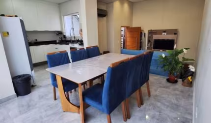 Sobrado para Venda em São Paulo, Penha de França, 5 dormitórios, 1 suíte, 2 banheiros, 3 vagas