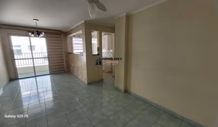 APARTAMENTO DE 1 DORMITÓRIO, SALA COM SACADA