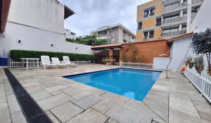 CASA PARA VENDA NA PRAIA DO TOMBO