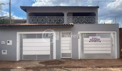 Imperdível Casa à Venda em Campo Grande-MS, Jardim das Nações - 4 quartos, 1 suíte, 2 salas, 4 banheiros, 4 vagas, 360m².