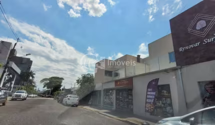 Apartamento de alto padrão para locação em Campo Grande-MS, bairro Amambaí: 3 quartos, 1 suíte, 1 sala, 1 vaga de garagem, 65m².