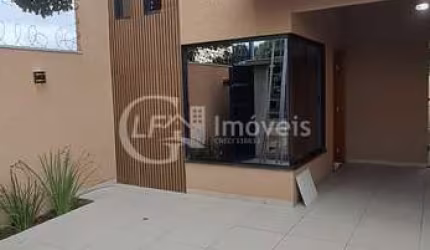 Imperdível: Casa à venda em Campo Grande-MS, Vila Santa Luzia - 2 quartos, 1 suíte, 3 salas, 1 banheiro, 2 vagas de garagem - 100m².
