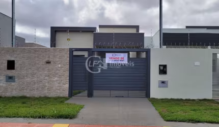 Imperdível oportunidade: Casa à venda em Campo Grande-MS, bairro São Francisco, 3 quartos, 1 suíte, 1 vaga de garagem!