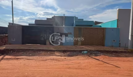 Imperdível oportunidade de casa à venda em Campo Grande-MS, Jardim Tijuca! 3 quartos, 1 suíte, 2 salas, 1 banheiro, 2 vagas de garagem, 93,72m².