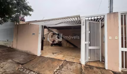 Casa com 2 quartos - boa localização