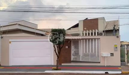 Imperdível Casa à Venda em Campo Grande-MS, Bairro Sobrinho: 3 Quartos, 1 Suíte, 2 Salas, 2 Banheiros, 4 Vagas, 170m²!