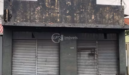 Salão Comercial de Alto Padrão na Vila Rica, Campo Grande-MS: 1 Sala, 2 Banheiros, 144m² de Área!