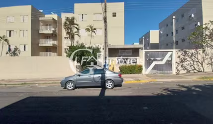 Apartamento Com Três Quartos Prox. ao Shopping Norte Sul