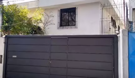 Sobrado à venda 4 quartos 2 suítes 3 vagas Vila Gumercindo - São Paulo - SP