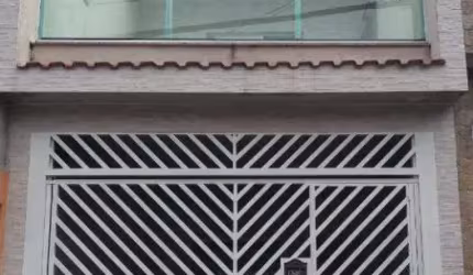 Sobrado com 130 m² Localizado no Bairro do Cooperativa em São Bernardo do Campo/SP.