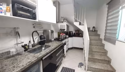 More em uma casa suspensa !
