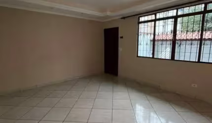 Sobrado à venda 3 quartos 1 suíte 6 vagas Taboão - São Bernardo do Campo - SP