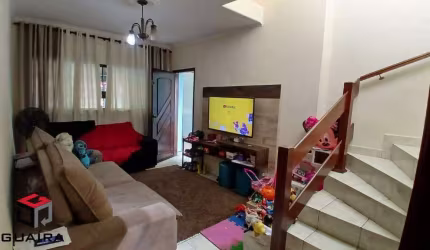 Sobrado à venda 4 quartos 1 suíte 3 vagas Cristiane - Santo André - SP