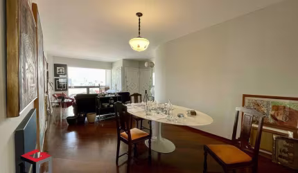 Apartamento com 151 m² localizado no Vila Olímpia em São Paulo.