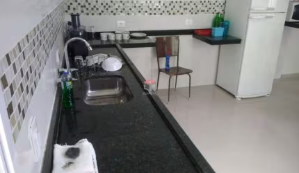 Sobrado à venda, 3 quartos, 4 vagas, Stella - Santo André/SP