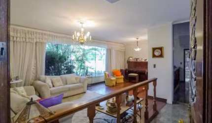Sobrado- 388m², Bosque da Saúde- São Paulo - SP