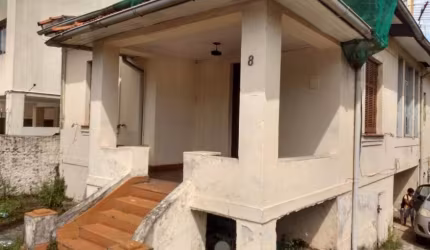 Terreno com 886m² localizado no Bairro Gumercindo em São Paulo - SP.
