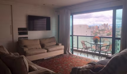 Apartamento com 194m² localizado na Vila Mariana em São Paulo - SP.