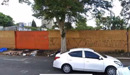 Terreno com 1.690 de área total localizado no Bairro Campo Belo em São Paulo - SP