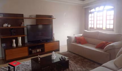 Sobrado com 415 metro Residencial / Comercial no Jardim Milena em Santo André.