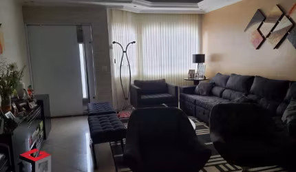Sobrado à venda 3 quartos 3 suítes 6 vagas Jaçatuba - Santo André - SP