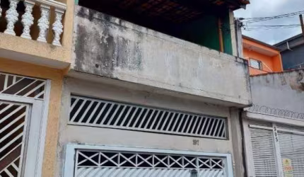 Sobrado à venda 3 quartos 2 vagas Maracanã - Santo André - SP