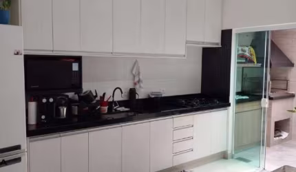 Sobrado à venda 3 quartos 1 suíte 2 vagas Cata Preta - Santo André - SP