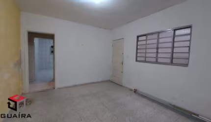 Casa à venda 4 quartos 1 vaga Alves Dias - São Bernardo do Campo - SP