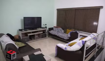 Sobrado à venda 4 quartos 2 suítes 2 vagas Humaitá - Santo André - SP