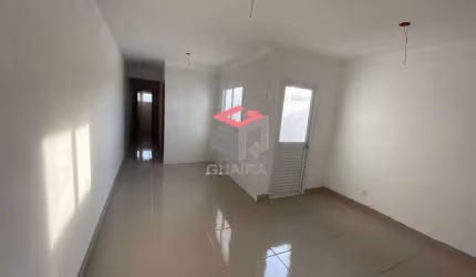 Apartamento com 60m² localizado na Vila Luzita em Santo André - SP.
