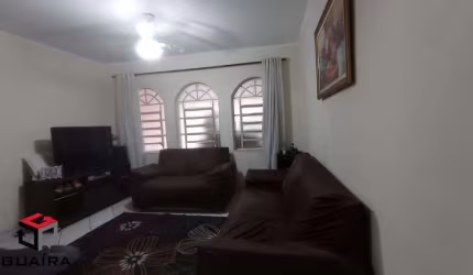 Sobrado à venda 3 quartos 2 vagas Scarpelli - Santo André - SP