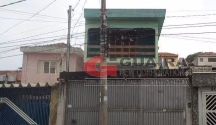 Salão comercial com Trifásico e residência com 2 quatrtos e 1 suíte