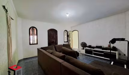 Sobrado à venda 3 quartos 1 suíte 2 vagas Oratório - Santo André - SP
