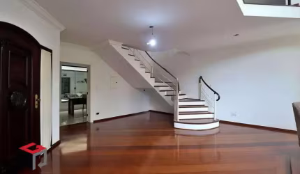 Sobrado à venda 4 quartos 3 suítes 10 vagas Jardim - Santo André - SP