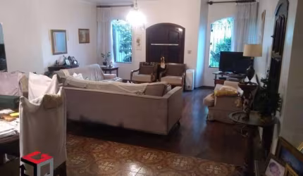 Casa para aluguel 4 quartos 1 suíte 2 vagas Campestre - Santo André - SP
