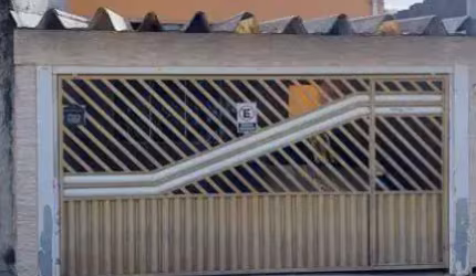 Sobrado de 167m² localizado no Bairro do Taboão em Diadema/SP.