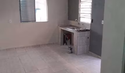 Sobrado com 240m² localizado no Jardim do Lago em São Bernardo do Campo/SP.